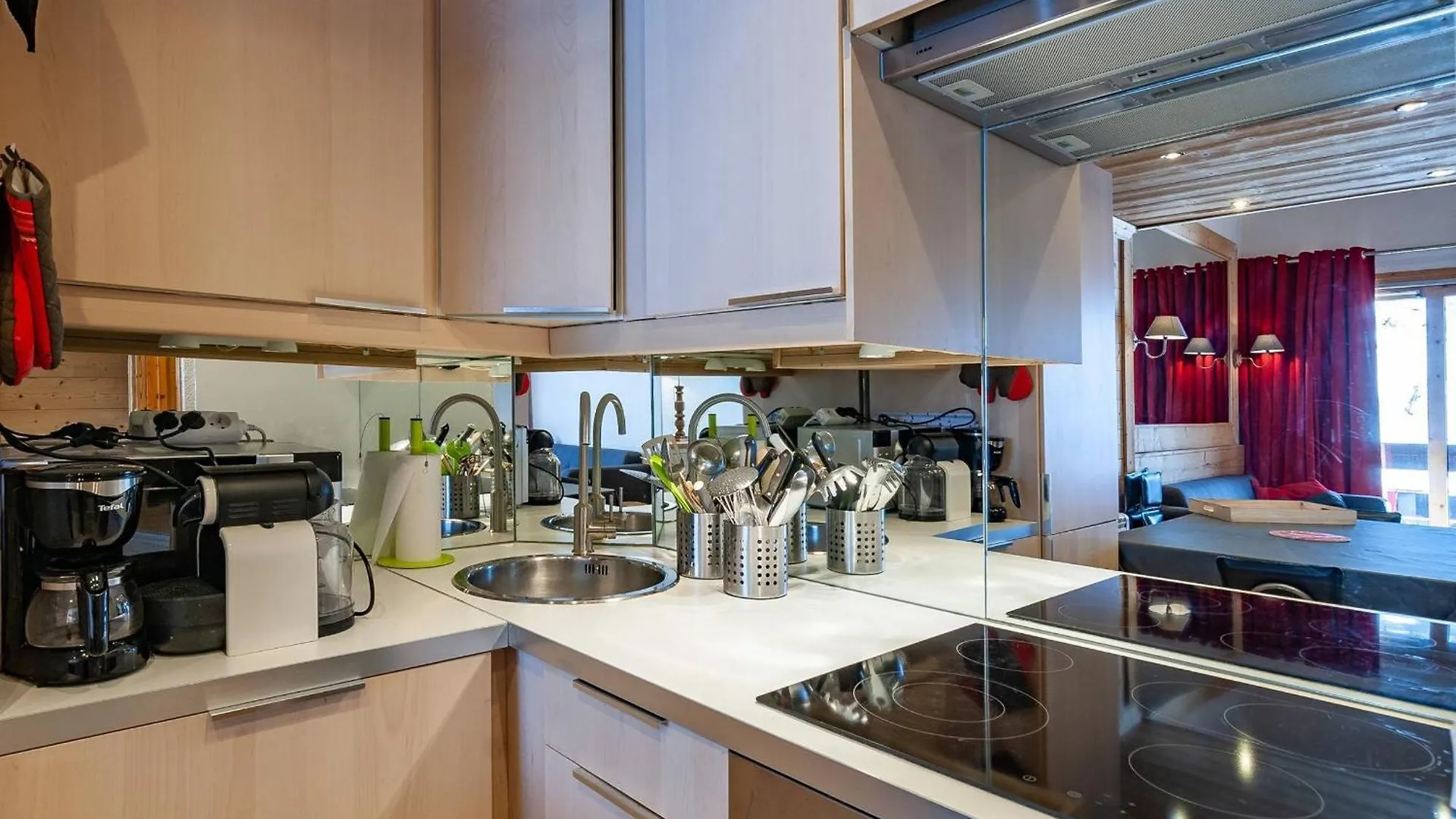 Apartment Charmant Duplex Renove 8 Pers, Balcon Sud, Meribel - Fr-1-355-236 Les Allues